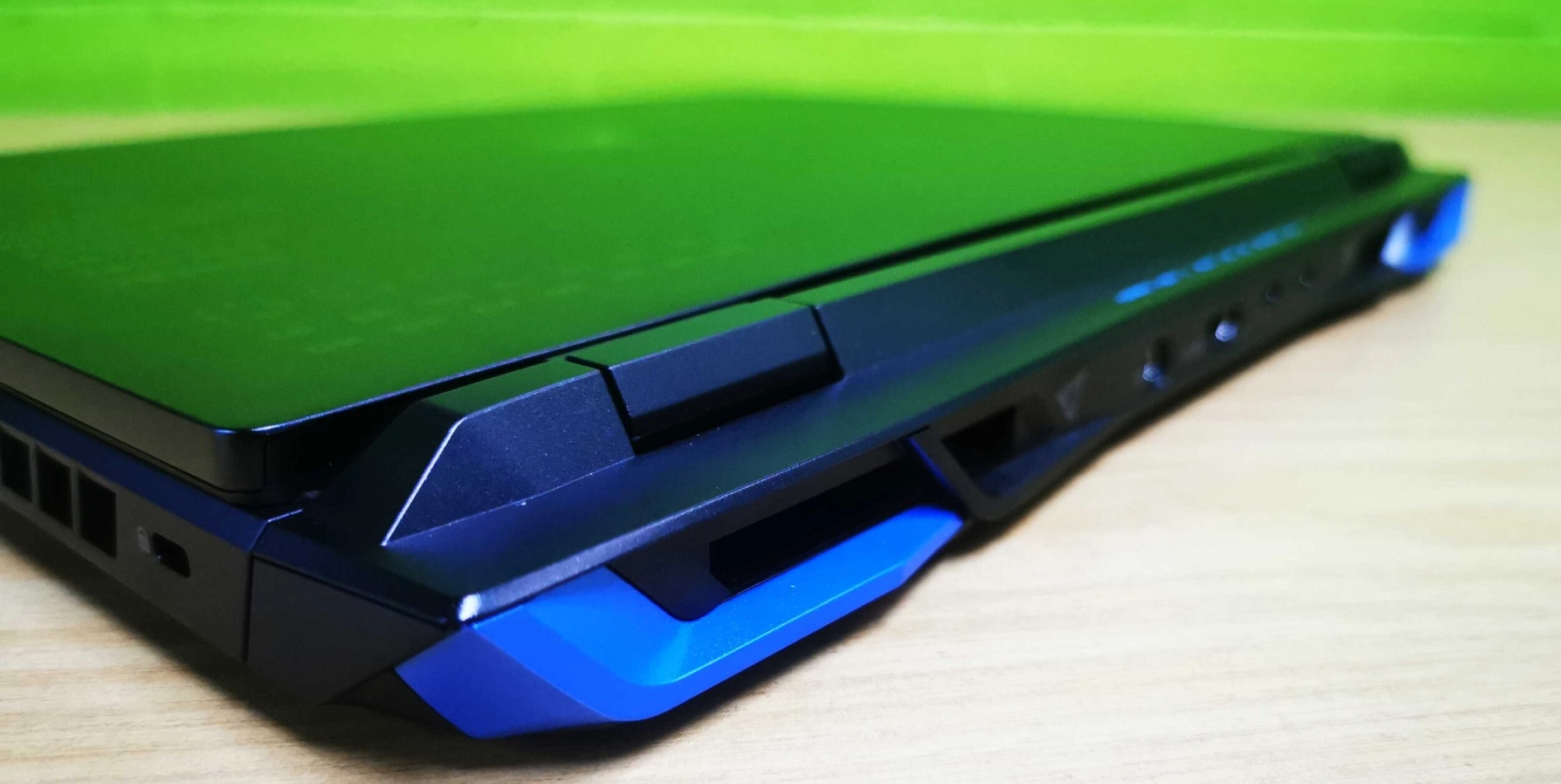 لپ تاپ ایسر مدل Acer Predator Helios 600