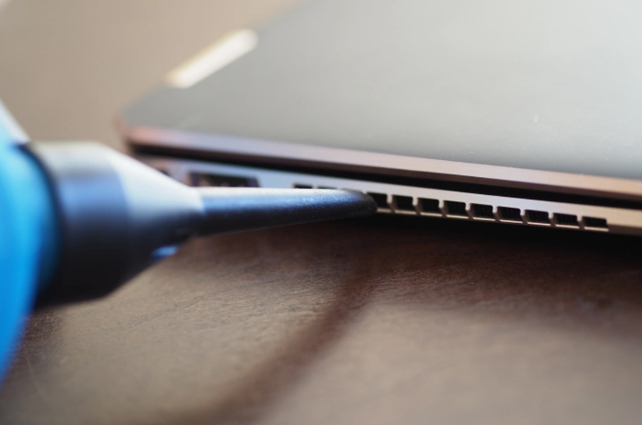 نحوه تمیز کردن فن لپ تاپ