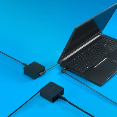 نحوه انتخاب آداپتور برق مناسب برای لپ تاپ ایسر